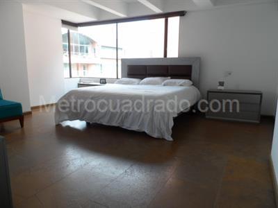 Apartamento de 3 alcobas en venta en Bella Suiza, Bogotá, 218 m² · foto 11 de 19
