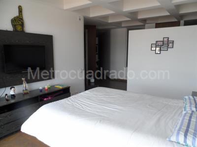Apartamento de 3 alcobas en venta en Bella Suiza, Bogotá, 218 m² · foto 15 de 19