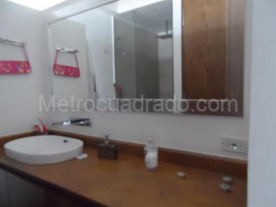 Apartamento de 3 alcobas en venta en Bella Suiza, Bogotá, 218 m² · foto 16 de 19