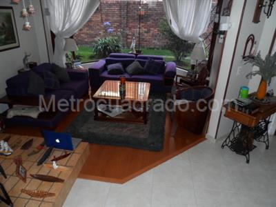 Casa en venta en Santa Barbara Occidental, Bogotá · foto 14 de 17