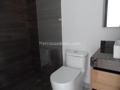 Apartamento de 3 alcobas en venta en Los Rosales, Bogotá, 178 m² · foto 13 de 20