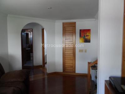 Casa de 4 alcobas en venta en Sotileza, Bogotá, 360 m² · foto 15 de 20