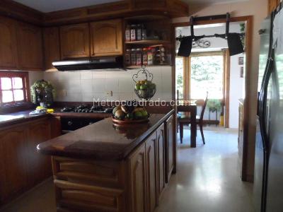 Casa de 4 alcobas en venta en Sotileza, Bogotá, 360 m² · foto 5 de 20