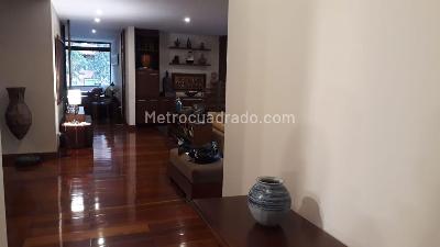 Apartamento en arriendo en Sierras Del Moral Usaquen, Bogotá · foto 2 de 20