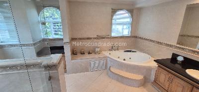 Casa de 4 alcobas en venta en Condominio Campestre Guarigua Club Residencial Ph, Cajicá, 455 m² · foto 13 de 17