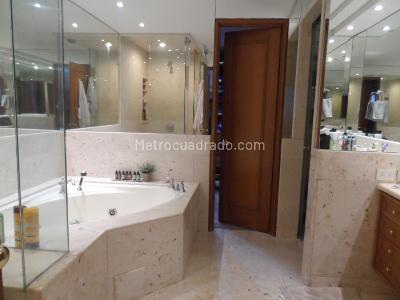 Apartamento de 3 alcobas en venta en Bosque Medina, Bogotá, 267 m² · foto 17 de 20