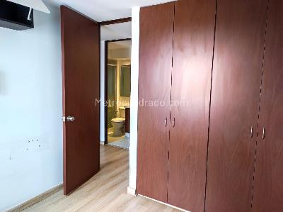 Apartamento en venta en La Pradera Norte Usaquen, Bogotá · foto 8 de 18