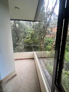 Apartamento de 2 alcobas en venta en Rosales Bella Vista, Bogotá, 210 m² · foto 11 de 20