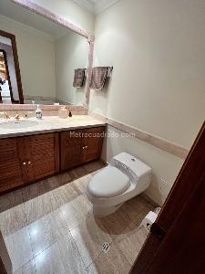 Apartamento de 2 alcobas en venta en Rosales Bella Vista, Bogotá, 210 m² · foto 4 de 20