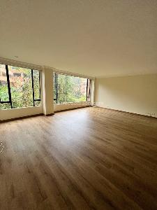 Apartamento de 2 alcobas en venta en Rosales Bella Vista, Bogotá, 210 m² · foto 6 de 20