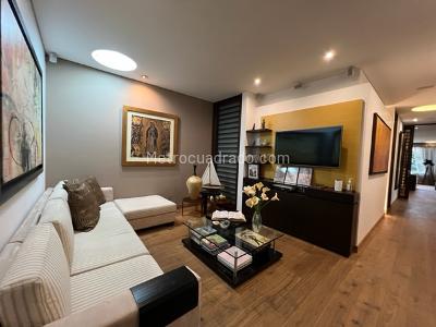 Apartamento de 3 alcobas en venta en Cabrera Chico, Bogotá, 232 m² · foto 13 de 20