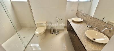 Apartamento de 3 alcobas en venta en Bosque Medina, Bogotá, 218 m² · foto 4 de 20