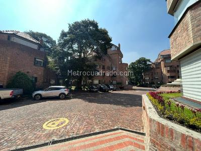 Apartamento en venta en Calleja Baja, Bogotá · foto 2 de 20