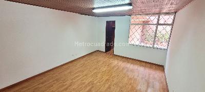 Casa de 4 alcobas en venta en Niza Norte, Bogotá, 405 m² · foto 8 de 20