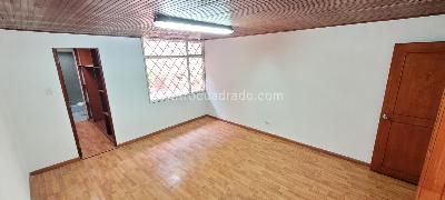Casa de 4 alcobas en venta en Niza Norte, Bogotá, 405 m² · foto 9 de 20
