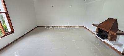 Casa de 4 alcobas en venta en Niza Norte, Bogotá, 405 m² · foto 20 de 20