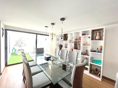 Casa de 4 alcobas en venta en Santa Barbara Central Santa Barbara, Bogotá, 197 m² · foto 4 de 20
