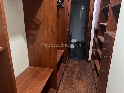 Apartamento de 3 alcobas en venta en Bella Suiza, Bogotá, 126 m² · foto 6 de 18