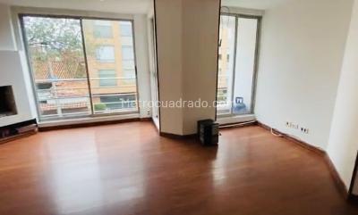 Apartamento de 3 alcobas en venta en Bella Suiza, Bogotá, 126 m² · foto 3 de 18