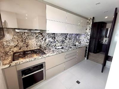 Apartamento en venta en Santa Barbara, Bogotá · foto 9 de 13