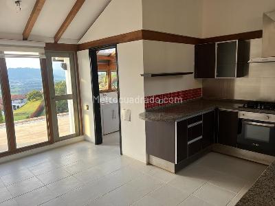 Casa de 3 alcobas en venta en Encenillos De Sindamanoy, Bogotá, 226 m² · foto 10 de 20