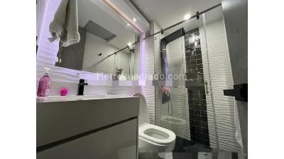 Apartamento de 5 alcobas en venta en La Calleja Country, Bogotá, 216 m² · foto 4 de 9