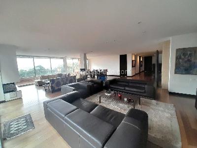 Apartamento de 4 alcobas en venta en Montearroyo Usaquen, Bogotá, 400 m² · foto 4 de 20