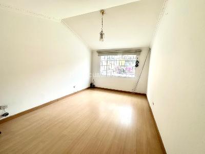Casa de 4 alcobas en venta en Santa Ana Occidental, Bogotá, 230 m² · foto 10 de 20