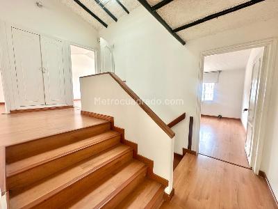 Casa de 4 alcobas en venta en Santa Ana Occidental, Bogotá, 230 m² · foto 14 de 20