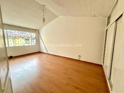Casa de 4 alcobas en venta en Santa Ana Occidental, Bogotá, 230 m² · foto 15 de 20