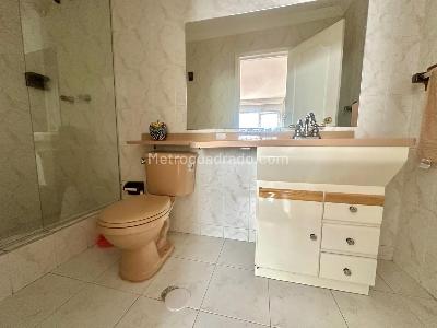 Casa de 4 alcobas en venta en Santa Ana Occidental, Bogotá, 230 m² · foto 7 de 20