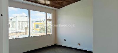 Casa de 4 alcobas en venta en Normandia Ii Sector, Bogotá, 230 m² · foto 4 de 20