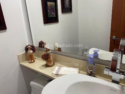 Apartamento de 3 alcobas en venta en Bella Suiza Country, Bogotá, 132 m² · foto 6 de 16