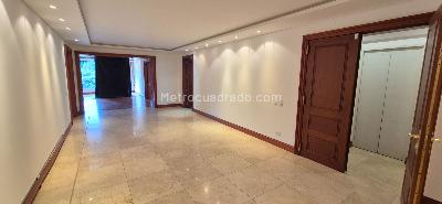 Apartamento de 5 alcobas en venta en Santa Barbara Alta, Bogotá, 520 m² · foto 4 de 19