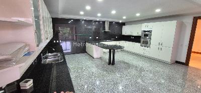 Apartamento de 5 alcobas en venta en Santa Barbara Alta, Bogotá, 520 m² · foto 5 de 19