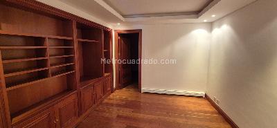 Apartamento de 5 alcobas en venta en Santa Barbara Alta, Bogotá, 520 m² · foto 10 de 19
