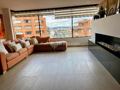 Apartamento de 3 alcobas en venta en Serramonte, Bogotá, 220 m² · foto 2 de 19