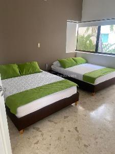 Casa de 5 alcobas en venta en Condominio Campestre El Peñon, Girardot, 401 m² · foto 15 de 20
