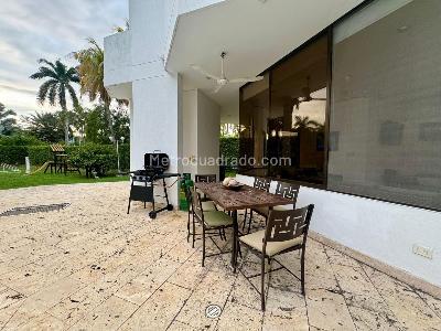 Casa de 5 alcobas en venta en Condominio Campestre El Peñon, Girardot, 401 m² · foto 6 de 20