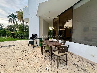 Casa de 5 alcobas en venta en Condominio Campestre El Peñon, Girardot, 401 m² · foto 8 de 20