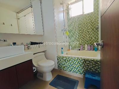 Apartamento de 3 alcobas en venta en Chapinero Alto Emaus, Bogotá, 144 m² · foto 16 de 20