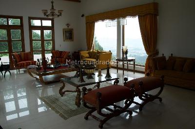 Casa de 5 alcobas en venta en Parcelacion Altos De Yerbabuena, Chía, 1443 m² · foto 6 de 20