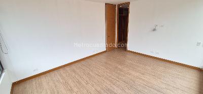 Apartamento en venta en Santa Barbara Alta Usaquen, Bogotá · foto 8 de 20