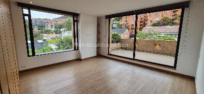 Apartamento de 2 alcobas en venta en Santa Barbara Alta Usaquen, Bogotá, 189 m² · foto 11 de 14