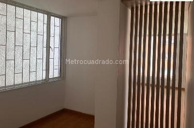 Apartamento de 3 alcobas en venta en Chico Iii, Bogotá, 166 m² · foto 11 de 17