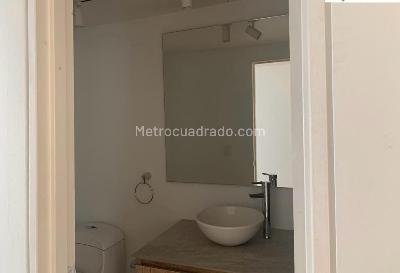 Apartamento de 3 alcobas en venta en Chico Iii, Bogotá, 166 m² · foto 13 de 17