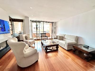 Apartamento de 3 alcobas en venta en Alameda Del Country, Bogotá, 150 m² · foto 2 de 20