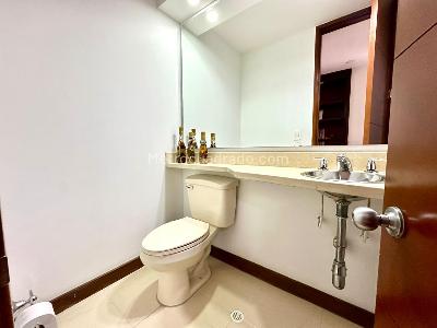 Apartamento de 3 alcobas en venta en Alameda Del Country, Bogotá, 150 m² · foto 8 de 20