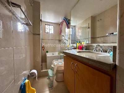 Apartamento de 3 alcobas en venta en Alameda, Bogotá, 125 m² · foto 12 de 20