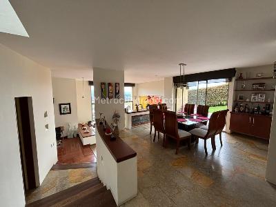 Casa de 4 alcobas en venta en Encenillos, Chía, 236 m² · foto 14 de 15